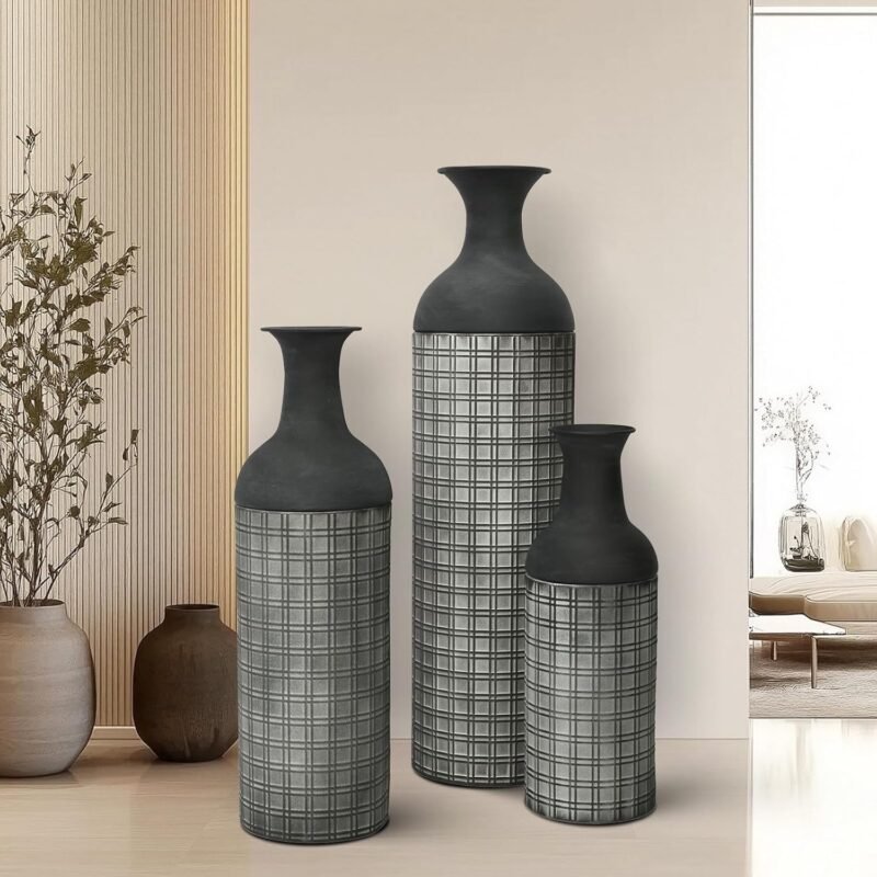 Gtouse 3‑Piece Black Metal Floor Vases – Vintage Tall Set (27″/20″/16″)
